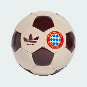 adidas FC Bayern Munich Club Trefoil Ball