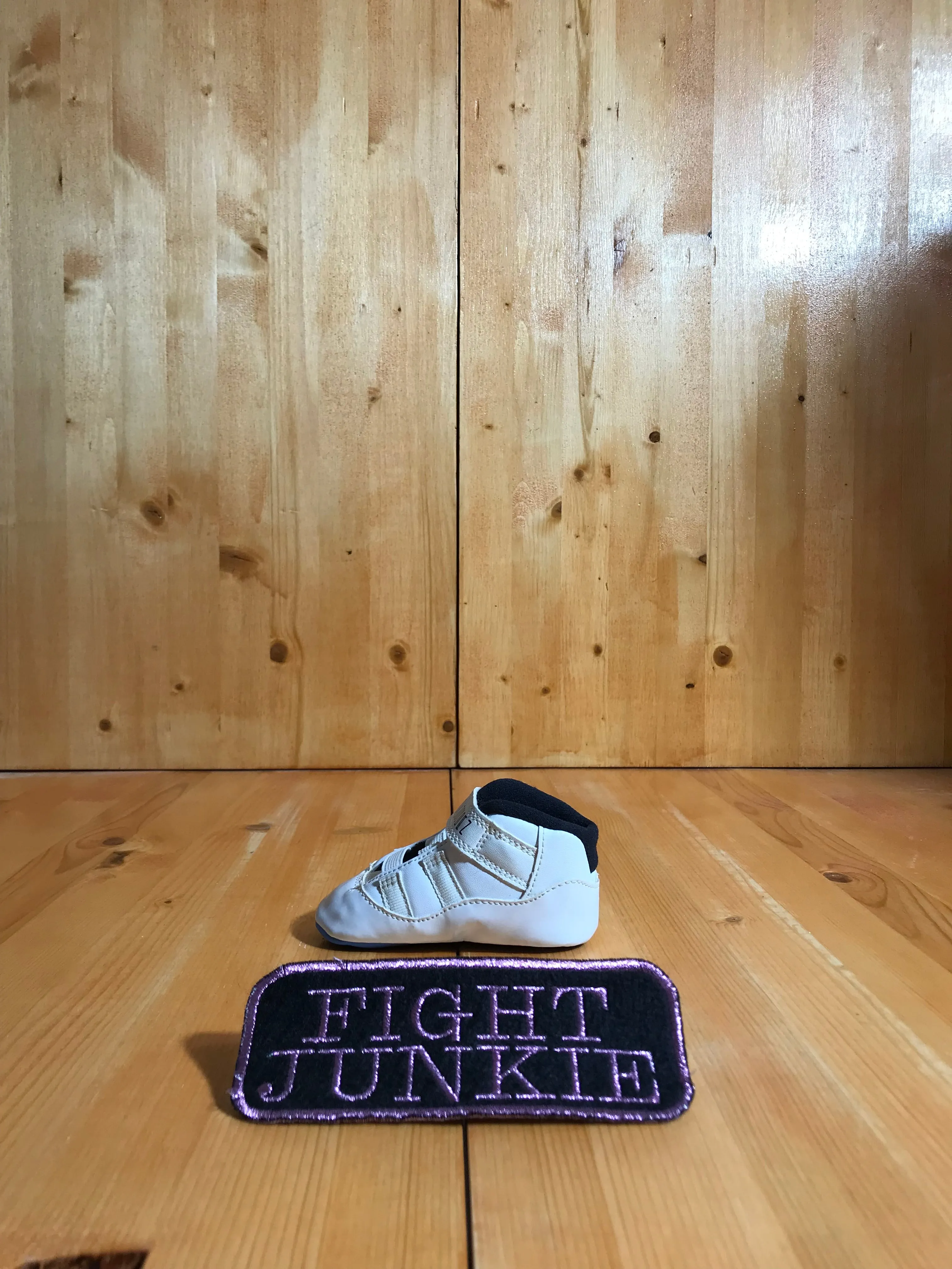AMPUTEE NIKE AIR JORDAN XI 11 Infant Baby Size 3C Leather UNC Legend Crib Shoe Sneaker Right Only White Blue 378049-117