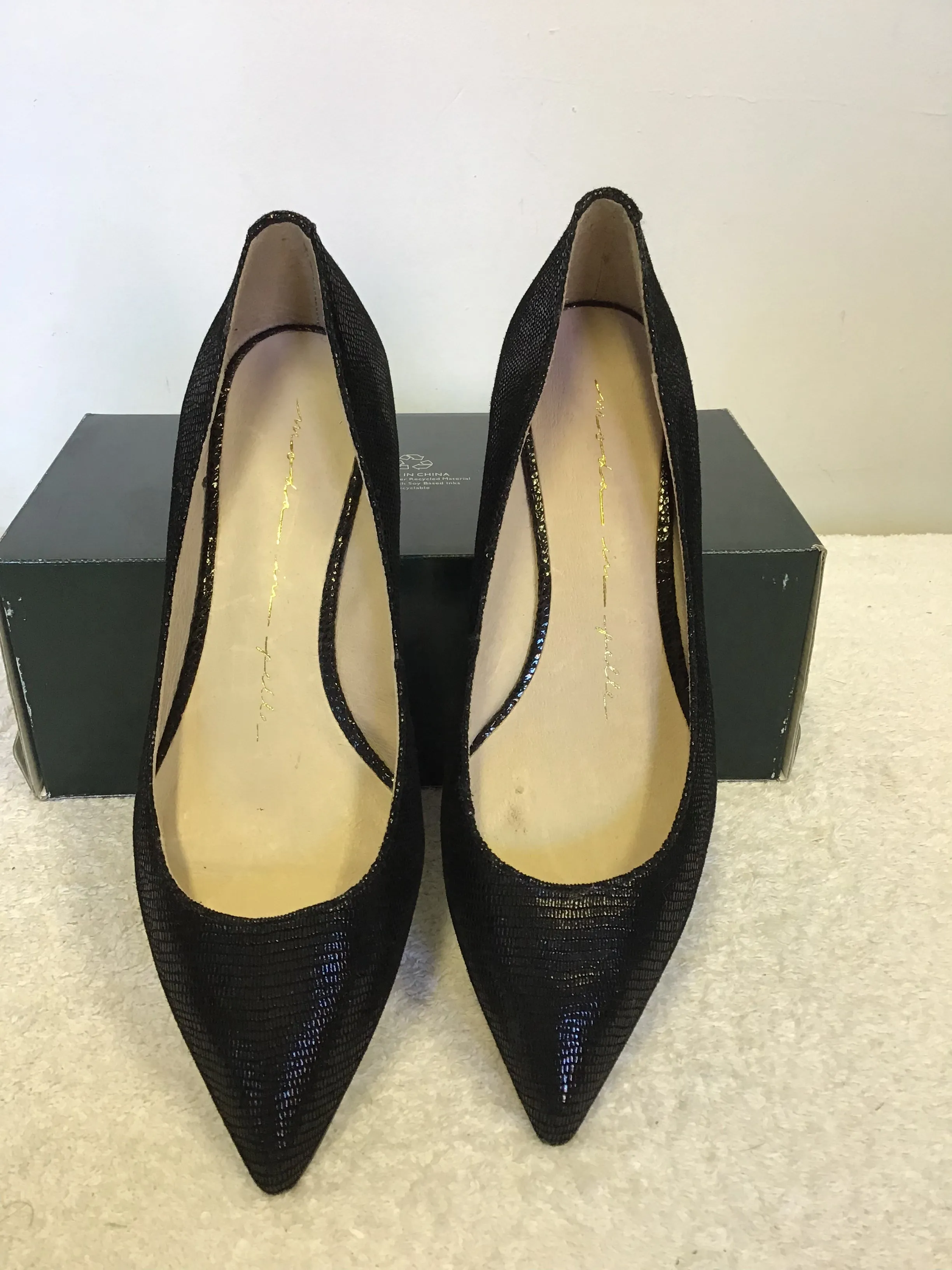 BRAND NEW MODA IN PELLE BLACK SHIMMER LOW WEDGE HEELS SIZE 4/37
