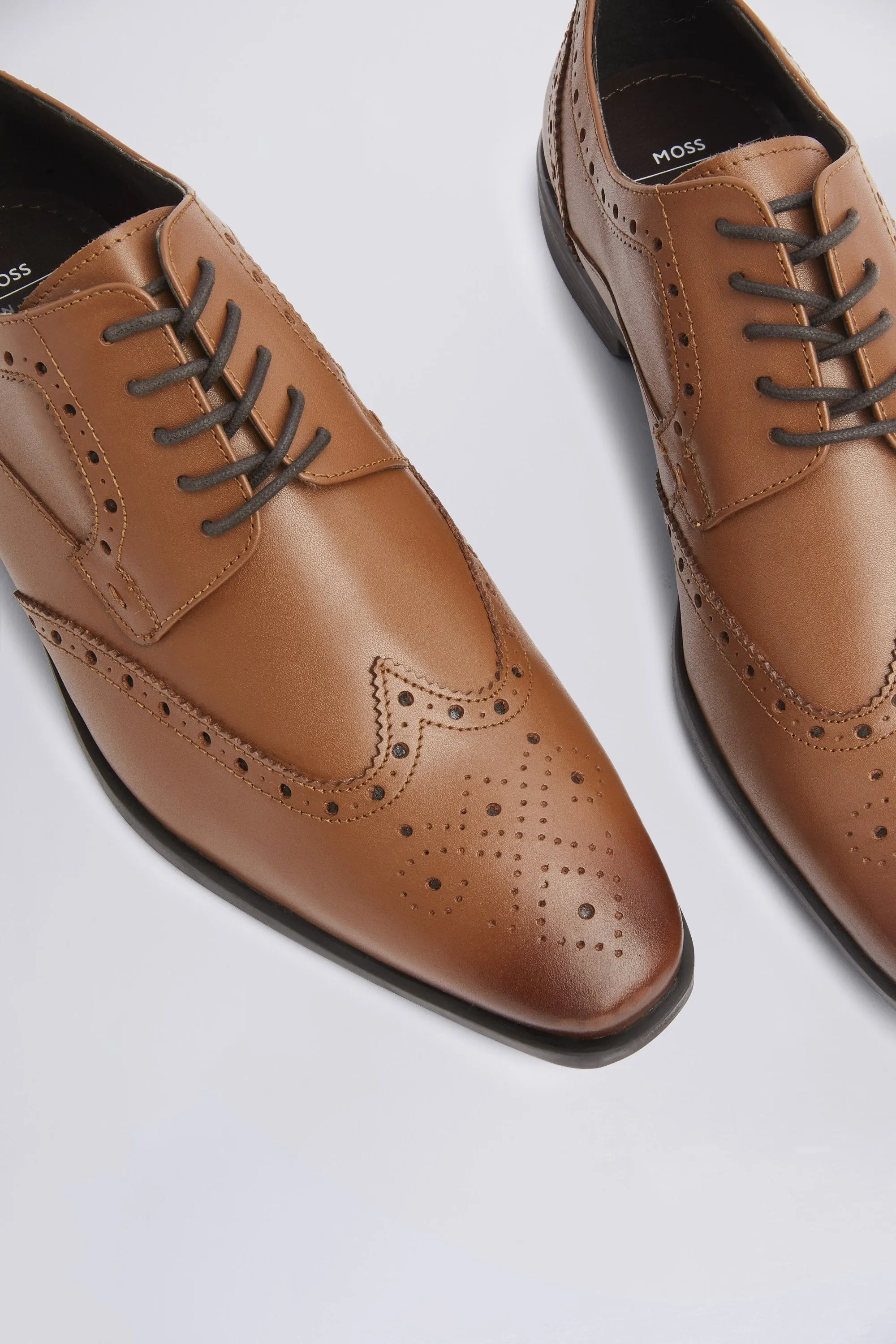 Deakin Tan Brogue Shoe
