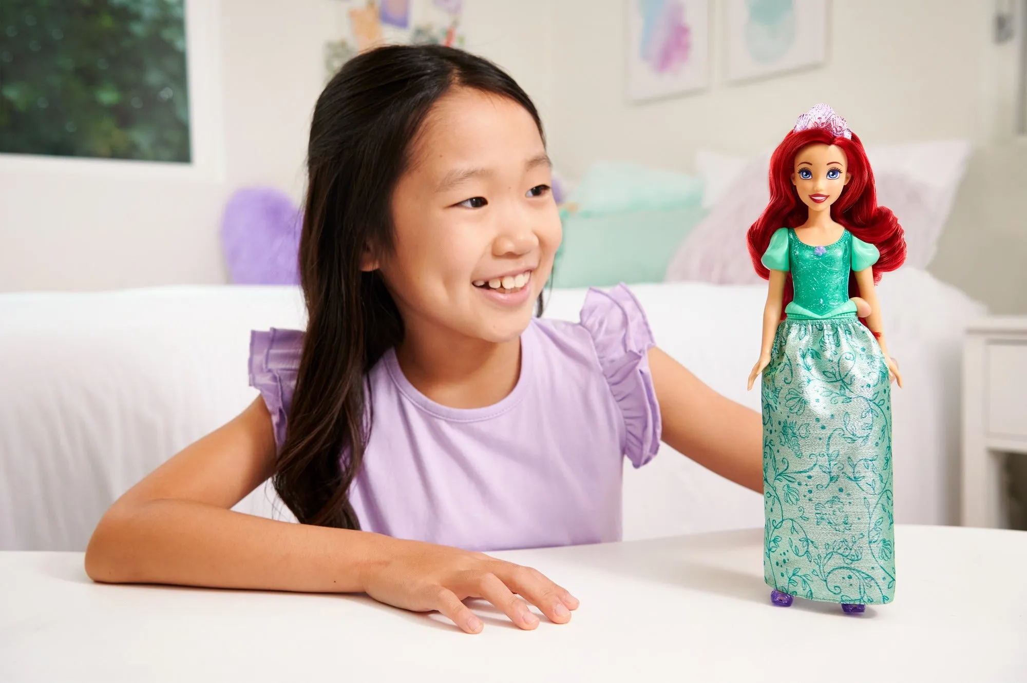 Disney Princess Ariel Posable Fashion Doll with Sparkling Clothing and Accessories for Kids Ages 3 