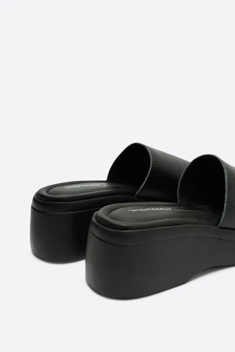 ESSEX WEDGE SANDAL