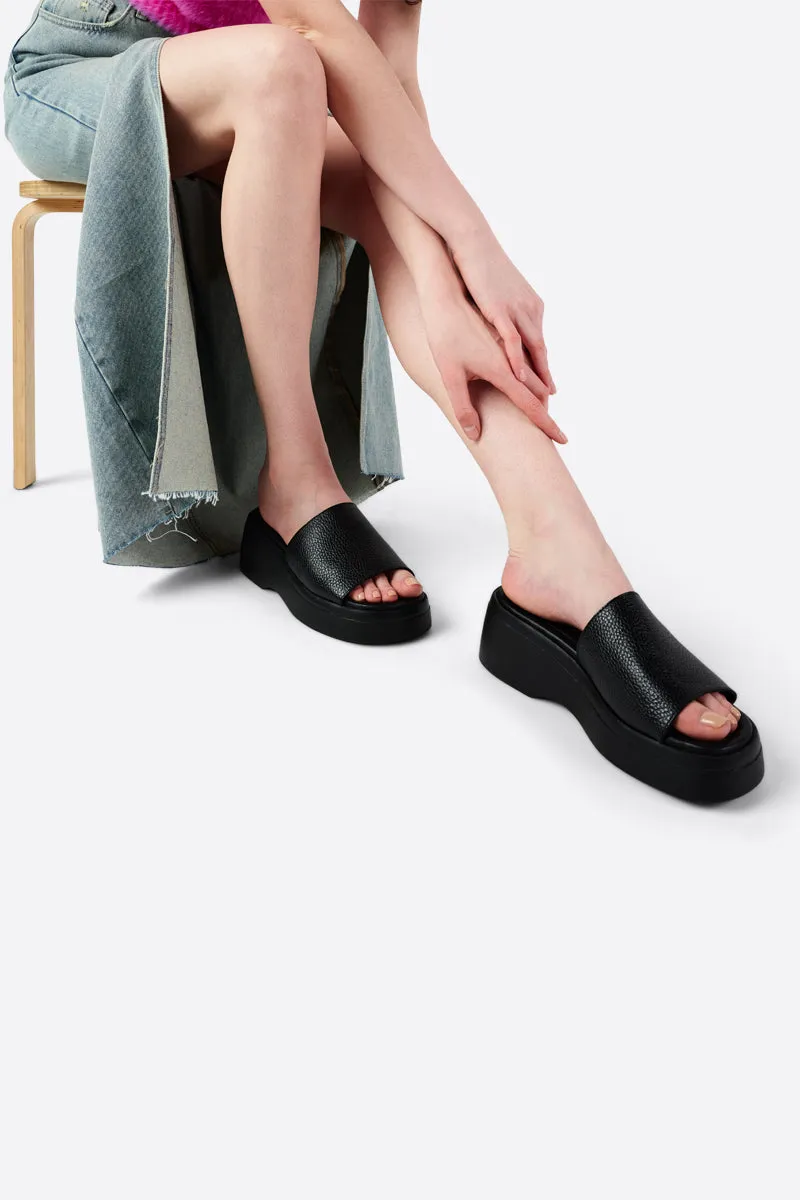 ESSEX WEDGE SANDAL