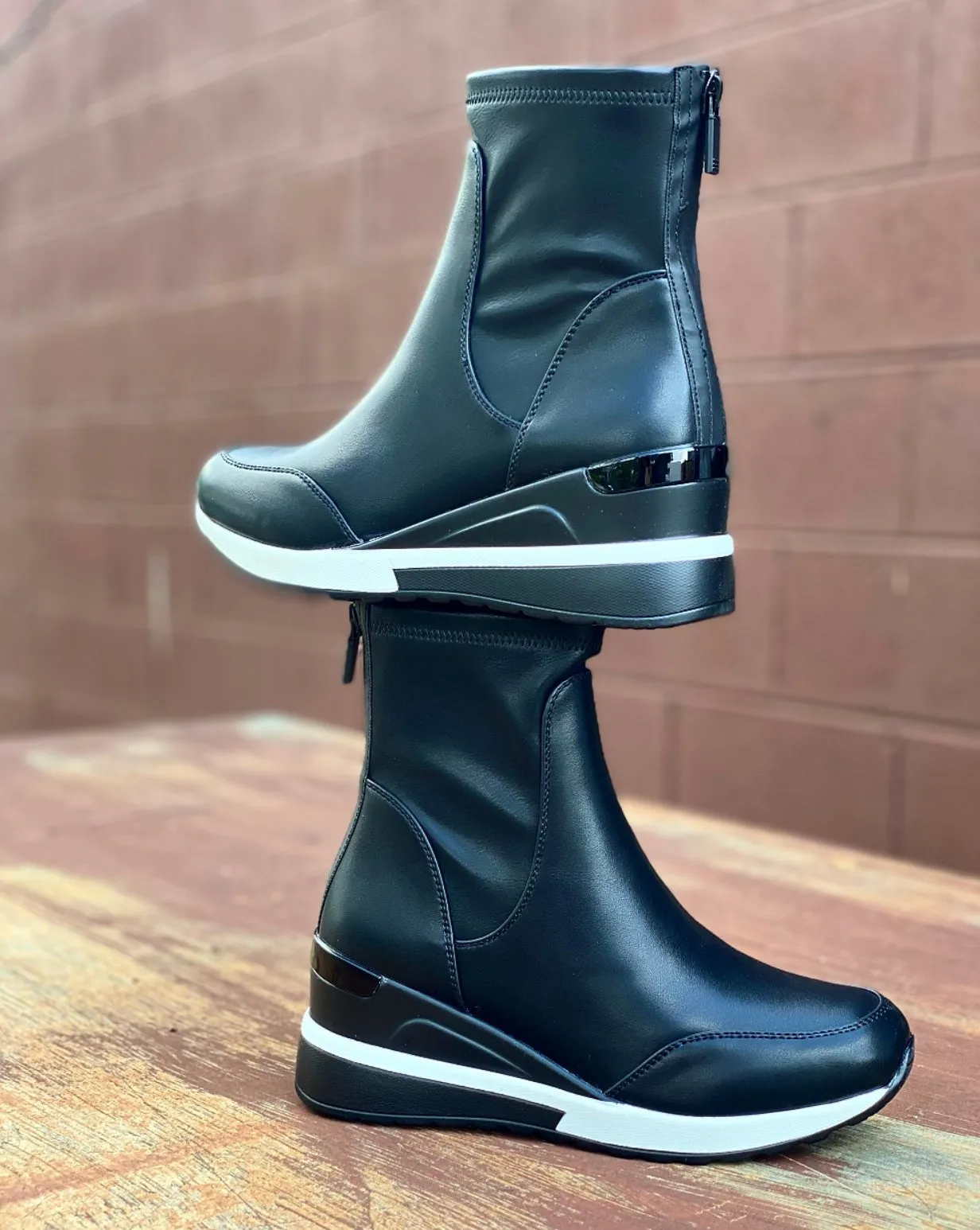 EXE WEX27 Black High Top Sneaker