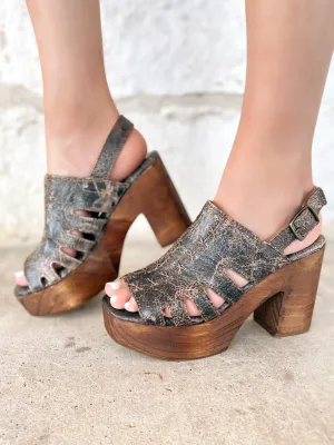 Fontella Wedge