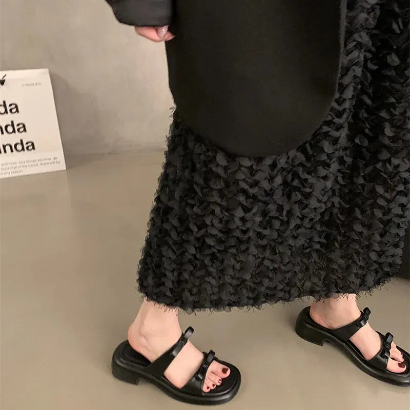 Hnzxzm 2024 New Summer Woman Slippers Fashion Open Toe Low Heel Silvery Ladies Comfort Beach Shoes