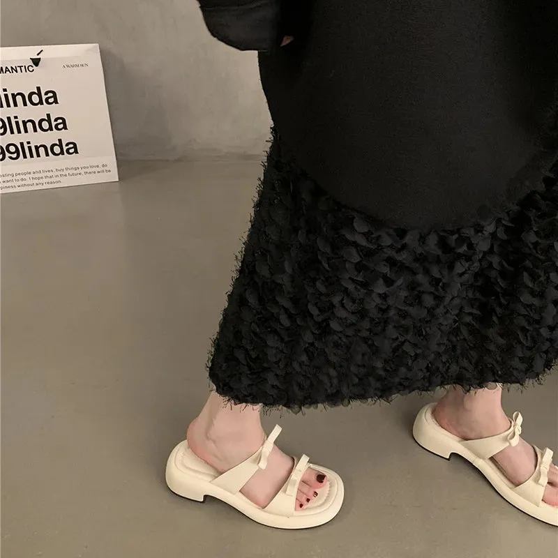 Hnzxzm 2024 New Summer Woman Slippers Fashion Open Toe Low Heel Silvery Ladies Comfort Beach Shoes