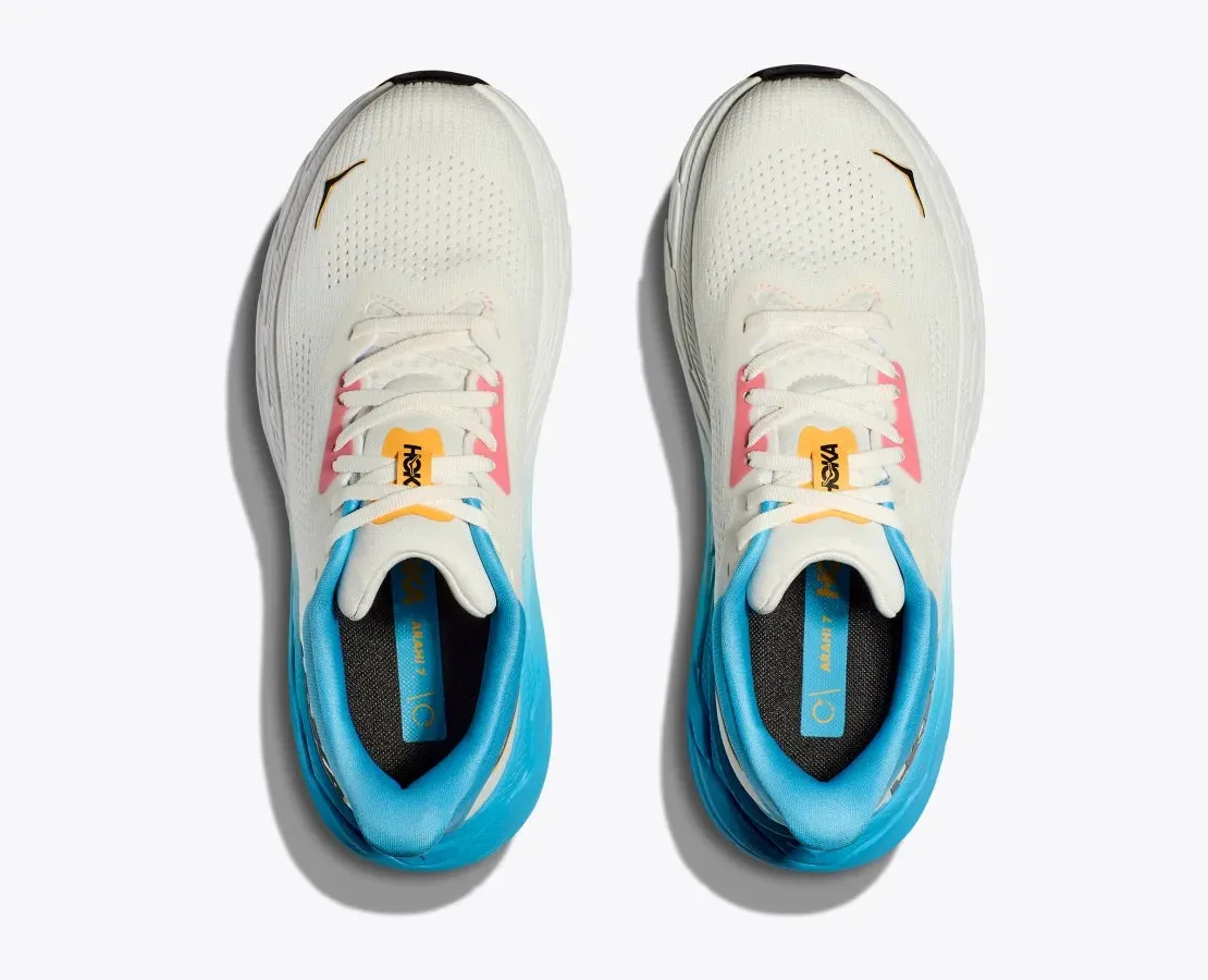 'Hoka' Women's Arahi 7 - Blanc De Blanc / Swim Day