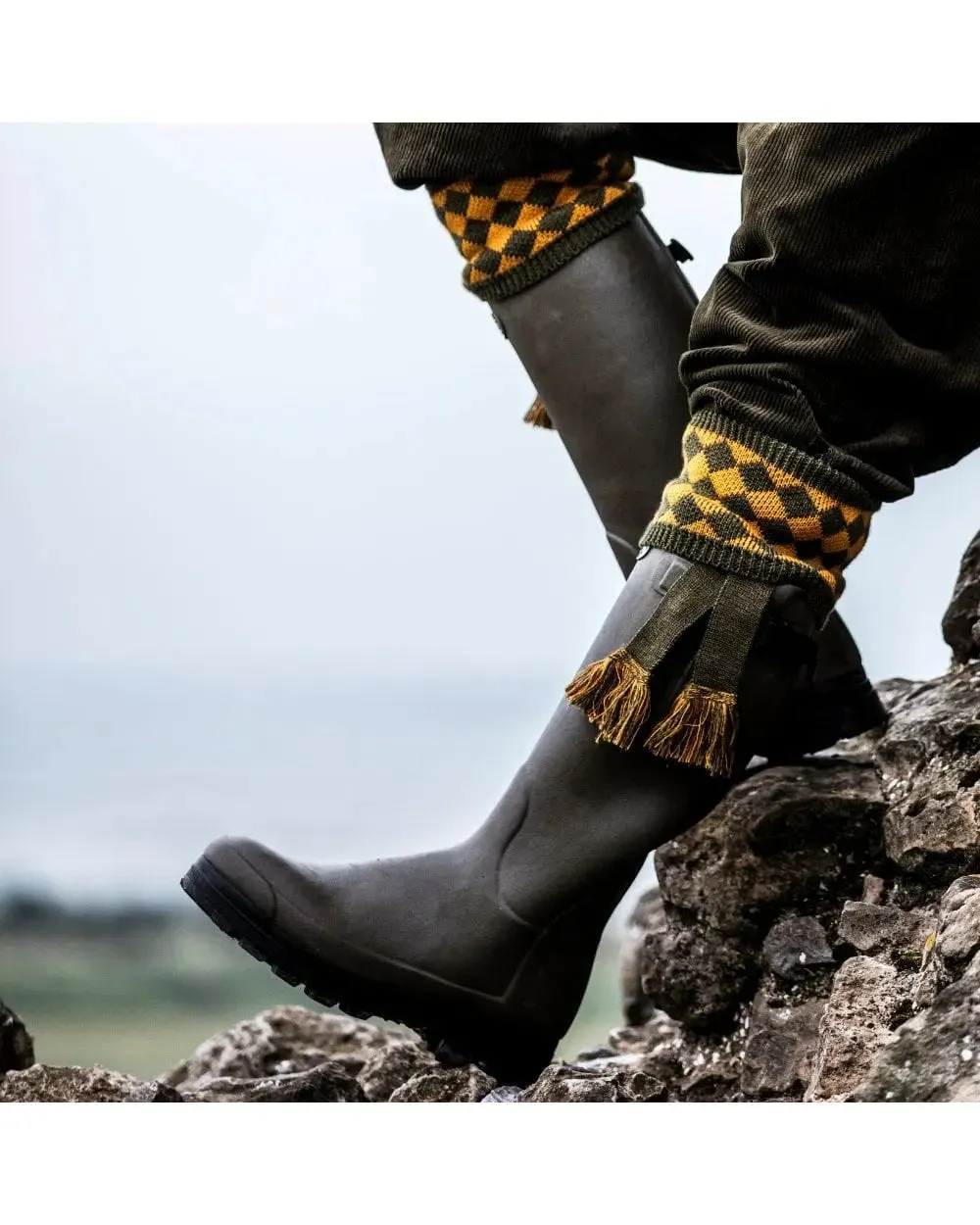 HOUSE OF CHEVIOT Chessboard Shooting Socks - Mens - Bracken