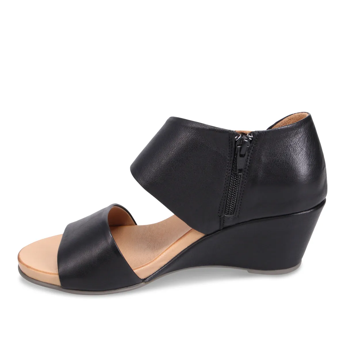 Iyla Wedge Sandal