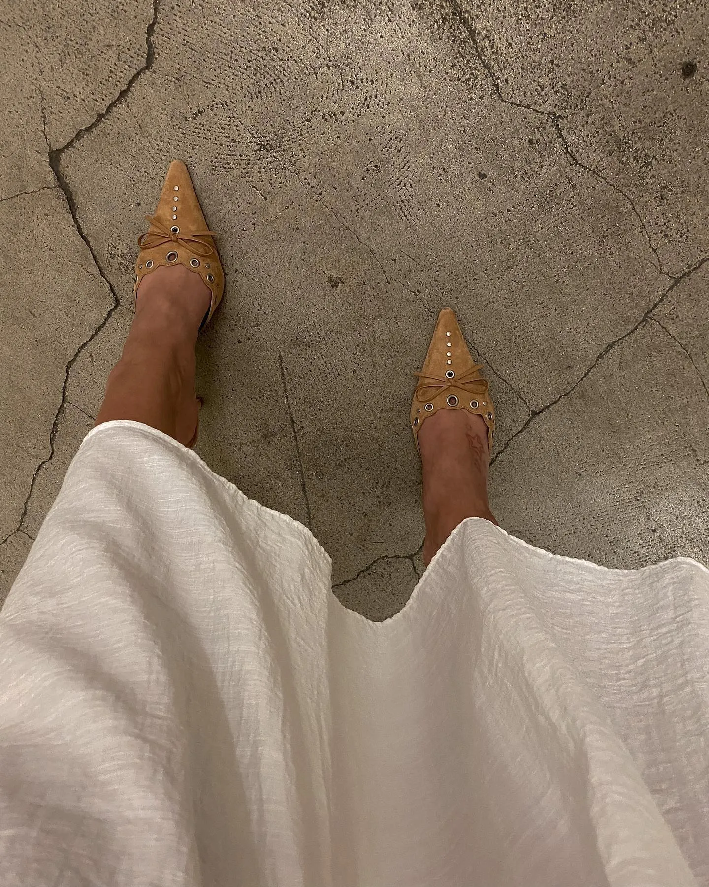 JAZMIN BEIGE