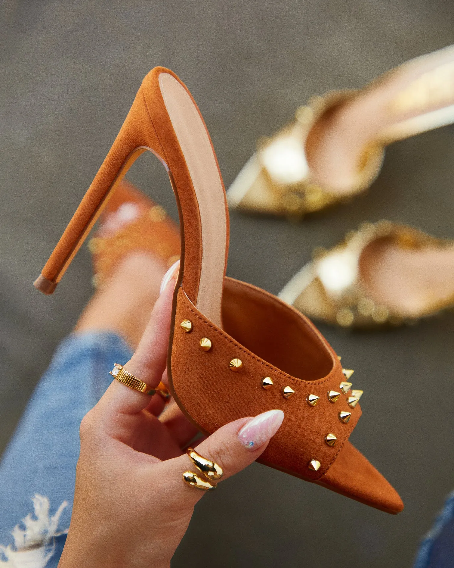 NINA CAMEL (PRE ORDEN)