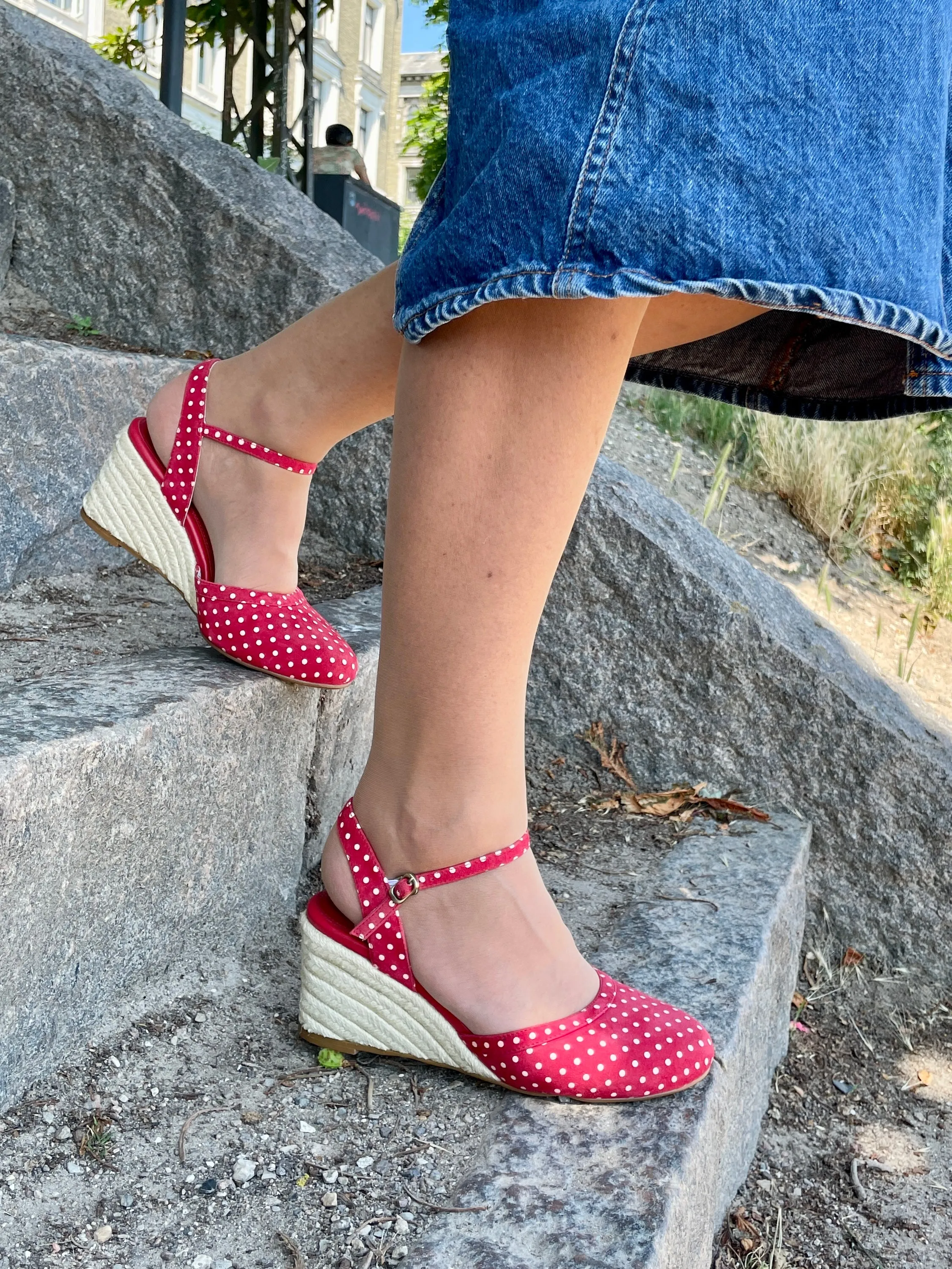 Penelope Dots