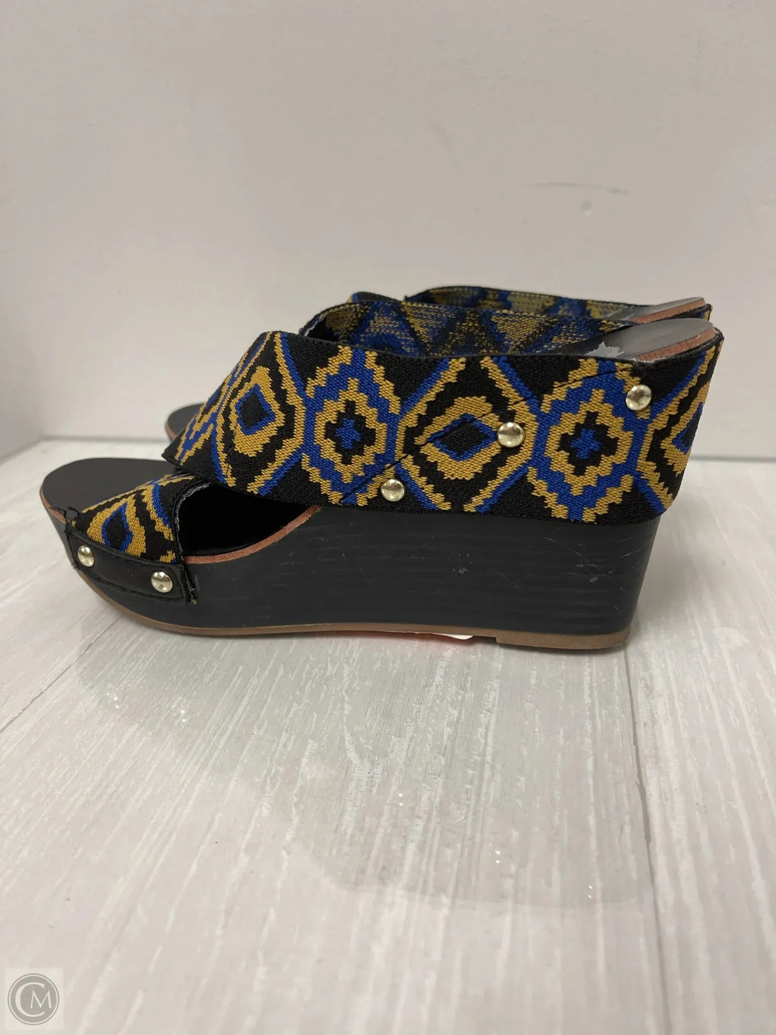 Sandals Heels Wedge By Rocket Dogs In Multi-colored, Size: 7