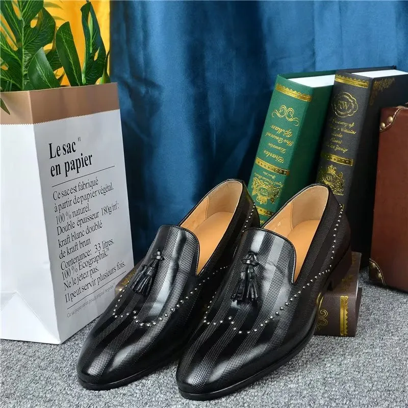 Veltique Silvareign Slip Brogues
