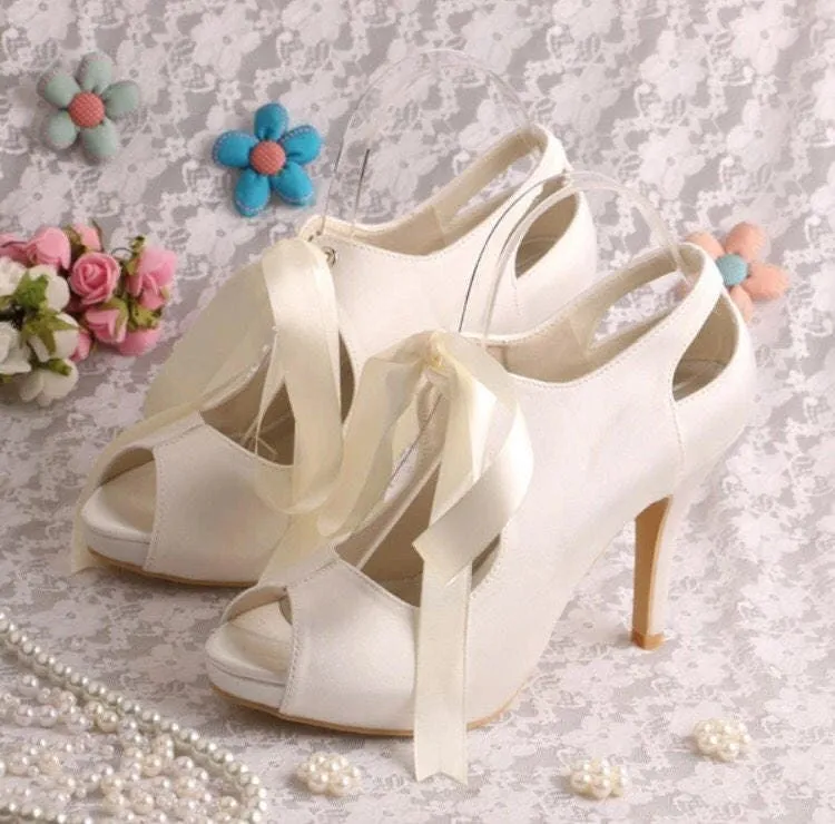 Vintage Satin Mary Jane Bridal Shoes