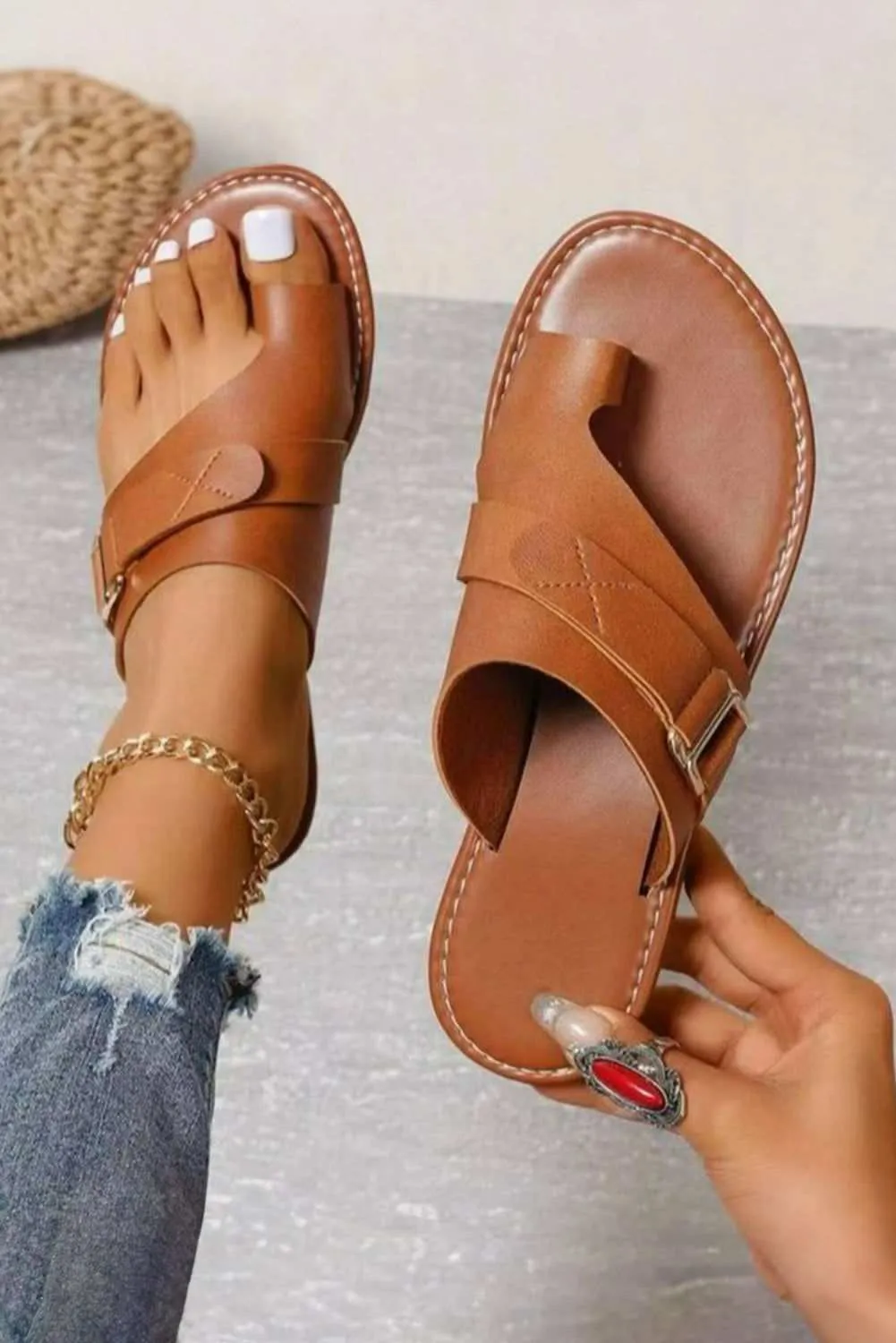White PU Leather Metal Buckle Flat Thong Slides Shoes