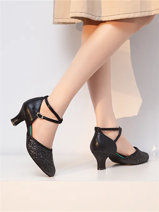 Women's Dancewear Shoes Buckle Glitter Low Heel Round Toe Latin Suede Dance Shoes