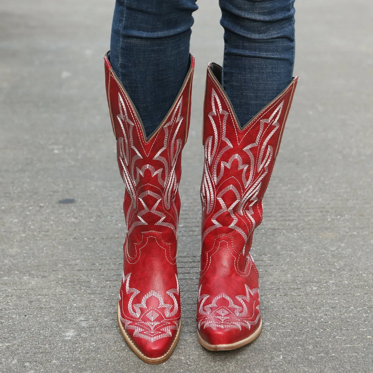 Women's flower embroidery mid calf cowboy boots