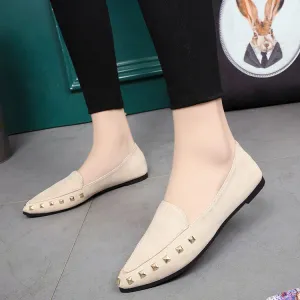 Women's Spring/Autumn Flat Loafers Decorated With Rivets